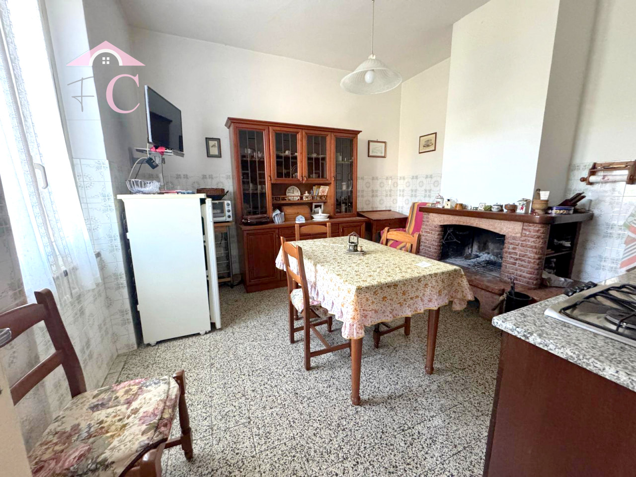 nera montoro narni casa luminosa garage cantina  2.jpg